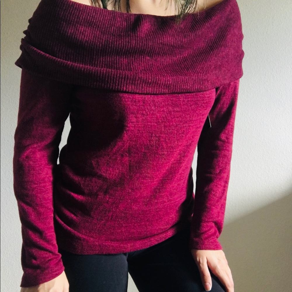 (No Boundaries) Marilyn Sweater 🥀